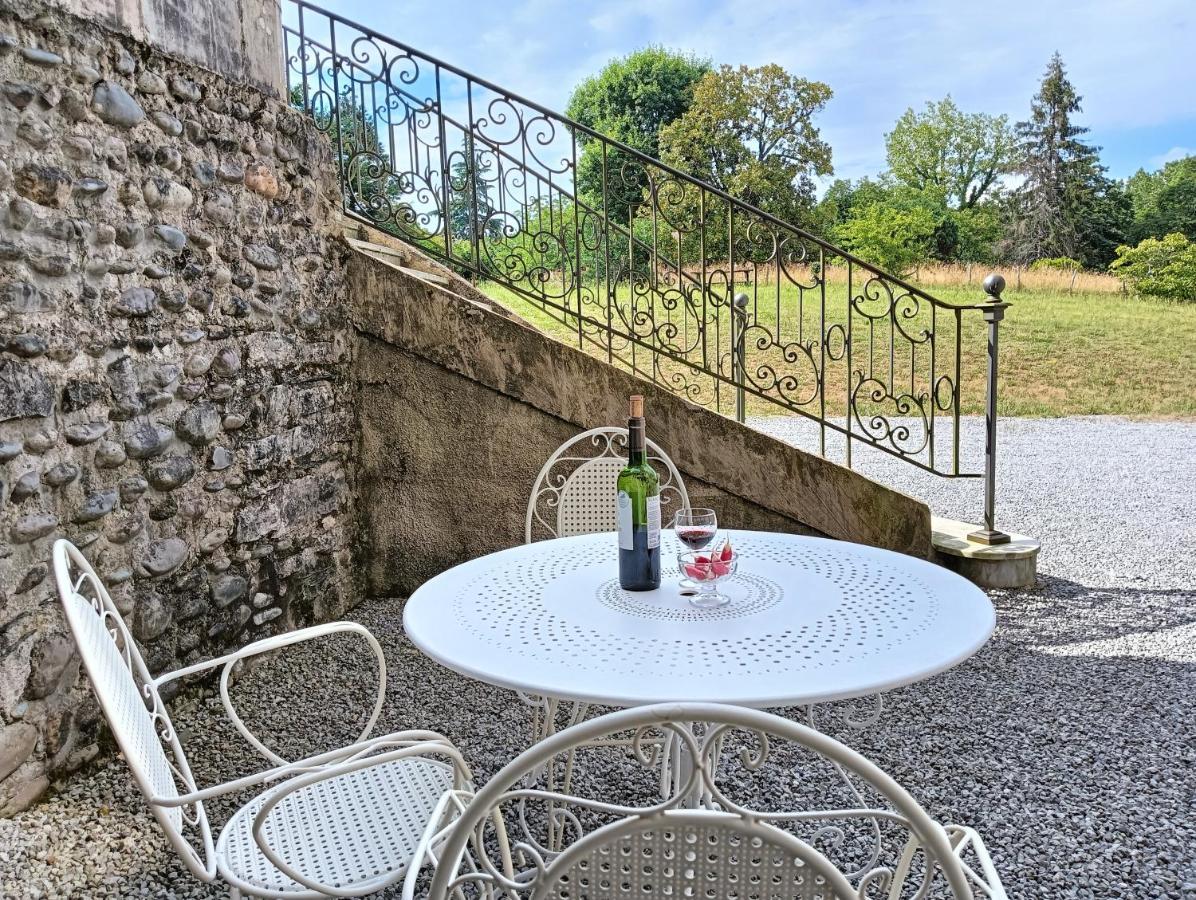 Chatescos - Estudio En Chateau Exterior foto