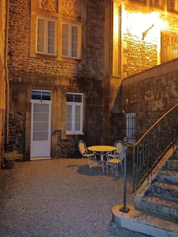 Chatescos - Estudio En Chateau Exterior foto