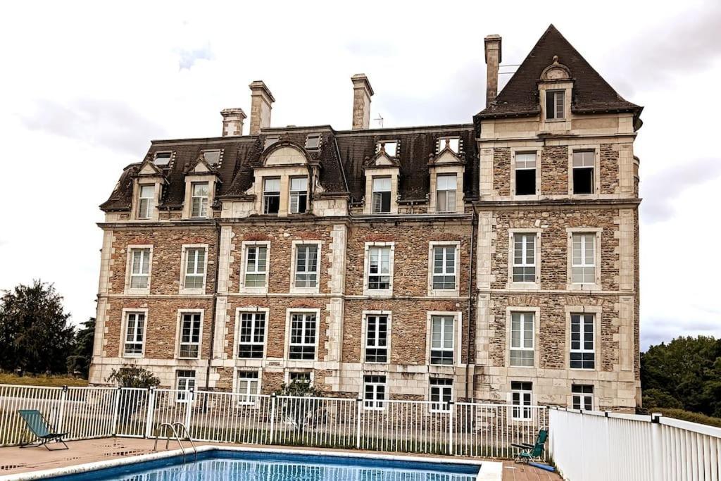 Chatescos - Estudio En Chateau Exterior foto